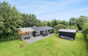 Beautiful Home In Hemmet With Wifi